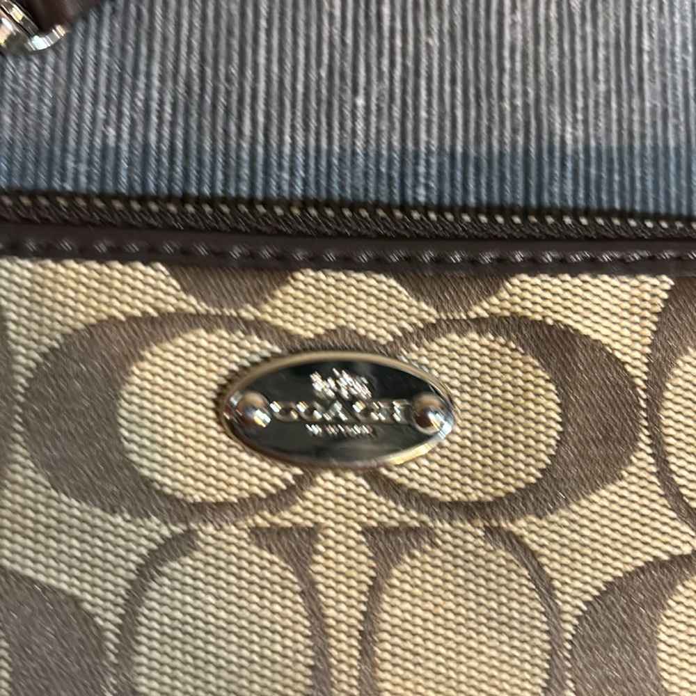 Coach Wristlet - Picture 2 of 4
